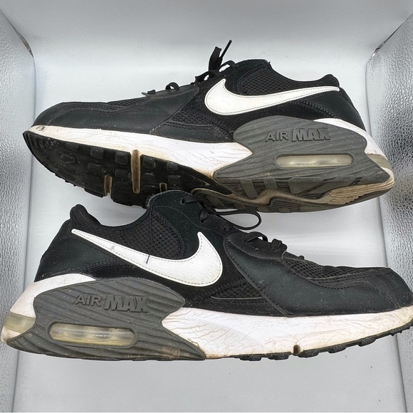 Nike Air Max Excee Black & White Sneakers - Picture 5 of 9